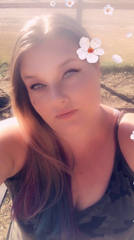 Candyass84 pornstar exclusive pictures