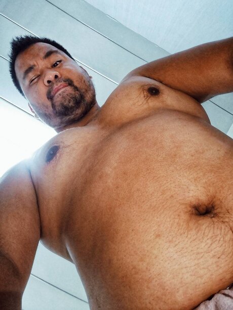 _Natt Black Bear_ erotic actress photos