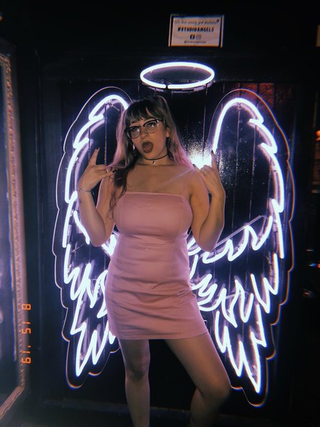 Natalie Grace star adult archive