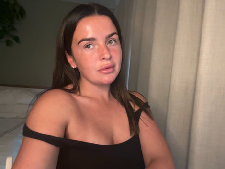 Sexy Natasha VIP_ xxx actress photo