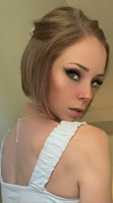 Lyra Dawn_ porn model pics