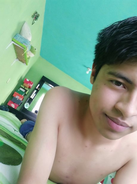 Cristian Parra star exclusive galleries