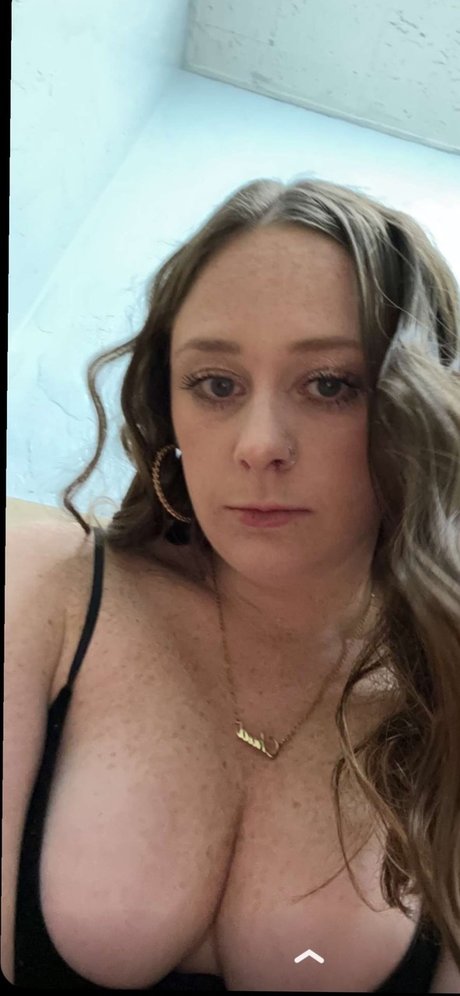 Fiona Trey sexy pornstar gallery