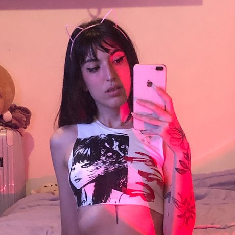 Cryptobaby Maia Lis_ erotic star picture