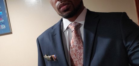 X GUTTA X star erotic galleries