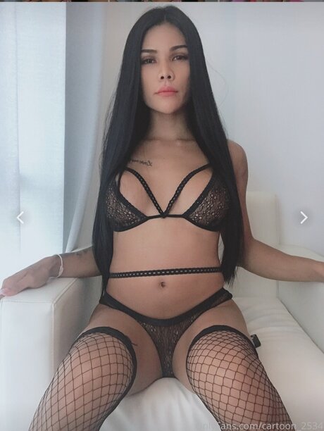 French Baguette xxx model images