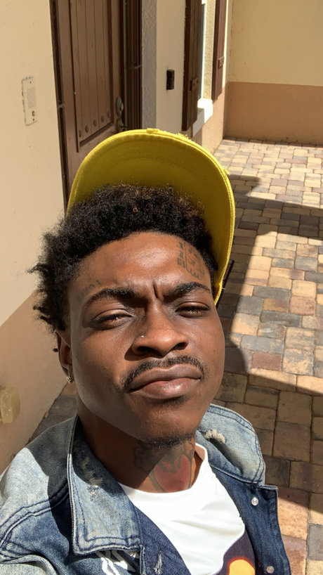 _Untouchable_ pornstar high quality photo