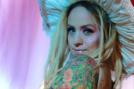 CosmikGardens model porn pictures