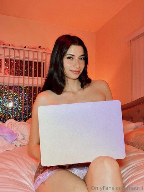 nautii_ high quality model img