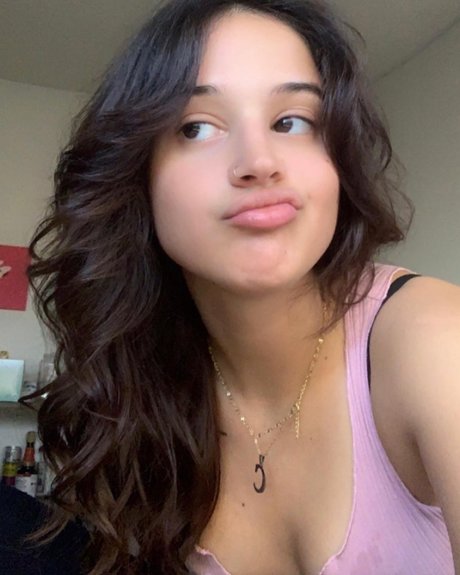 cassi_ sexy actress img