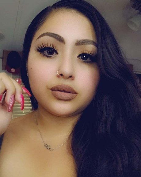 Cute Cabrona porn star picture