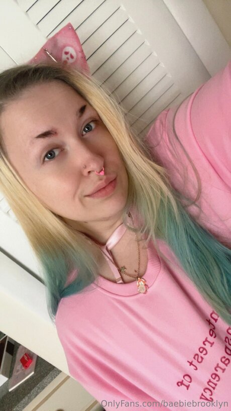 Brooklyn Baebie hd star image