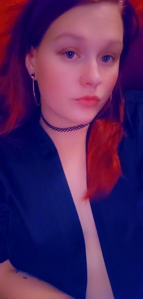 Beauty Savage Love star nice gallery