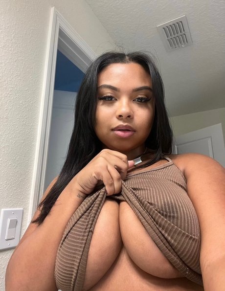 Nely pornographic model archive