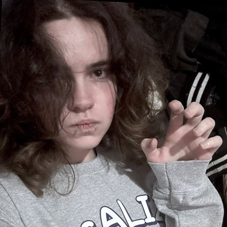 _vexx_ model pretty pictures