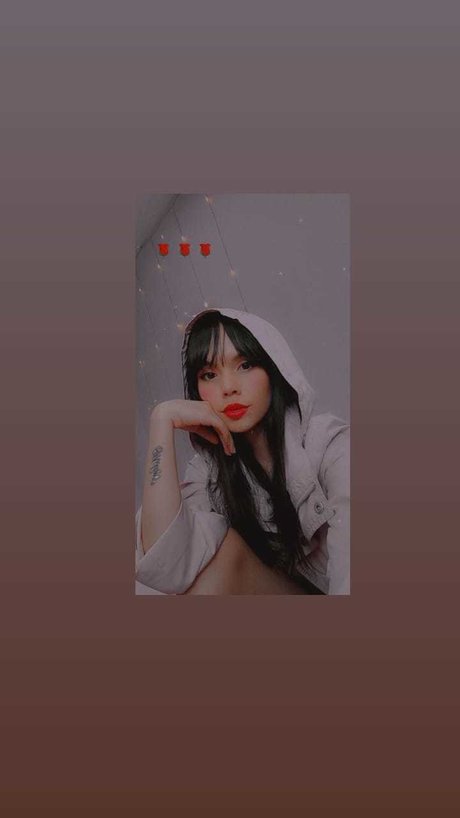 Dayiss cute model hot archive