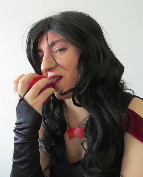 CutieRonwon hot star pic