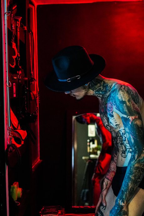 Cristian Dom star porn images