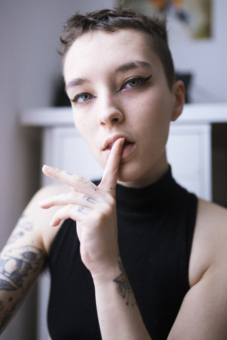 King Sureau_ model sexy gallery