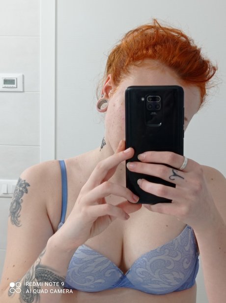 Camilahernandez star erotic picture