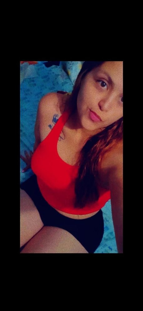 Nicol Caicedo model nude picture