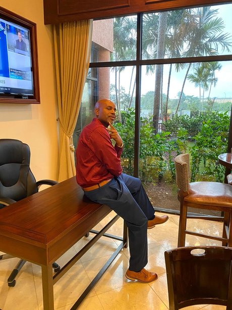 Chris M Brooks hd model picture