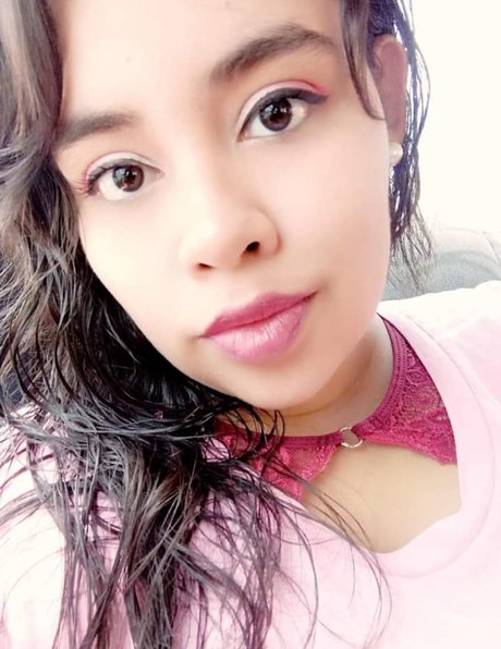 Anii Kozz star photo