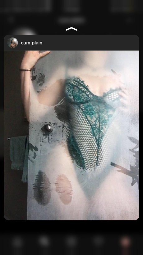 scorpio slut exclusive pornstar pictures