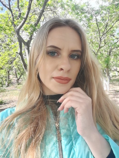 Nikki Riddle pornstar erotic picture