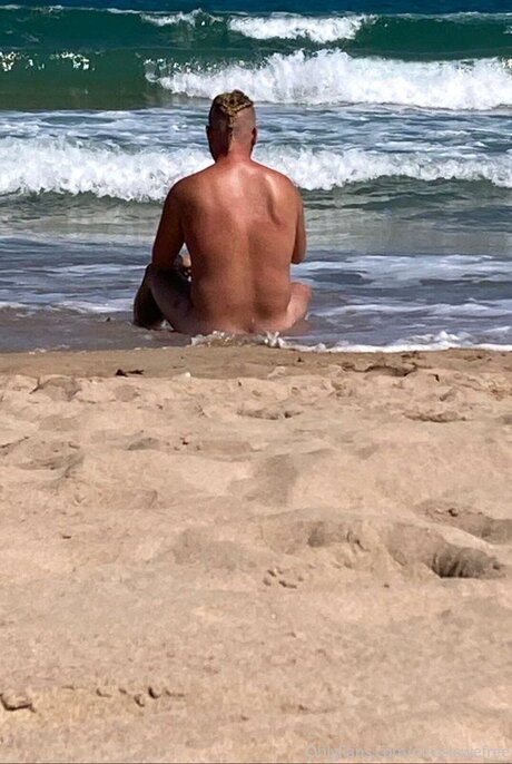 Nicos lowe pornographic star pictures