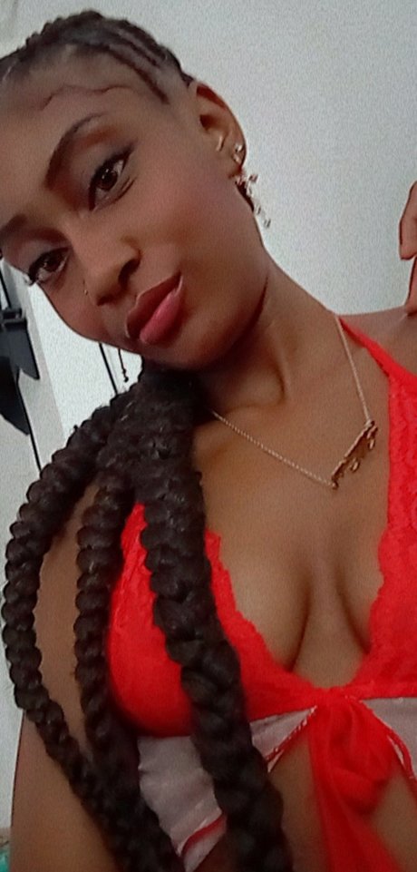 nicol valencia model best img