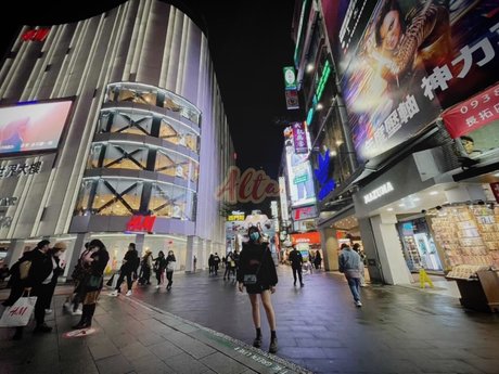 alta nudes model galleries