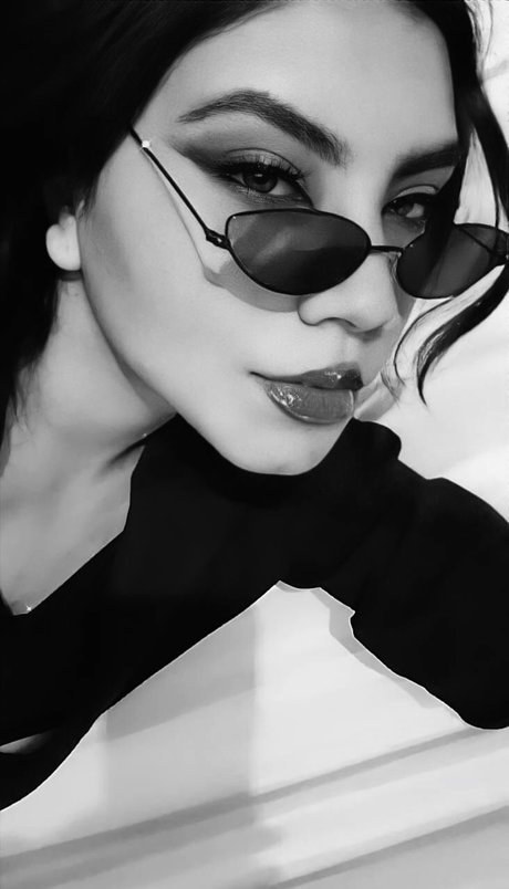 Steph Akabane pornstar xxx archive