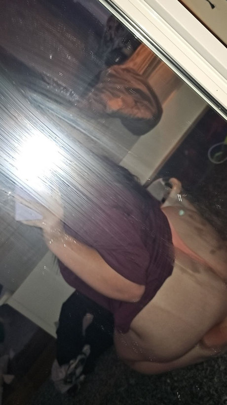 _Baby Mumma_ nude model photos