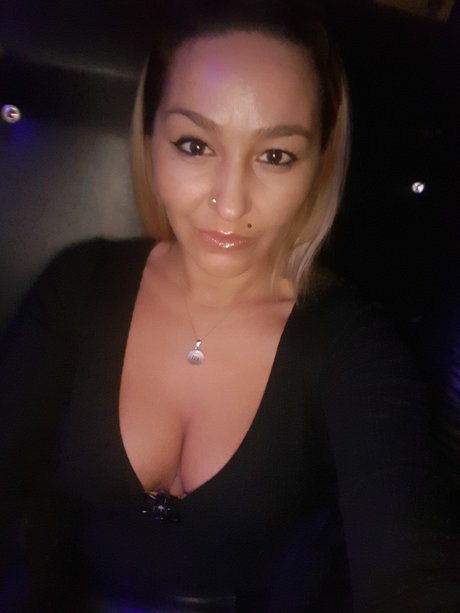 Nikol86 model hot pics