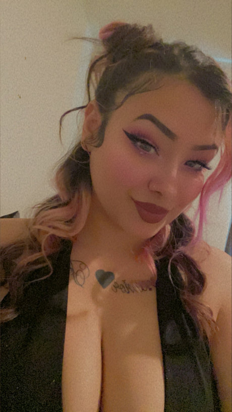 Nicole0944 naked actress pic