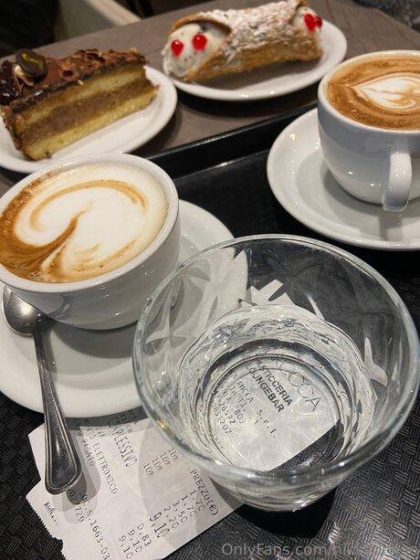 Nikky Divine model adult galleries