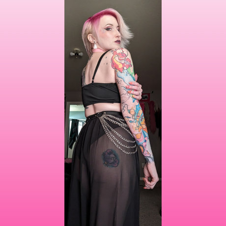 Autumn Corvid top star pic