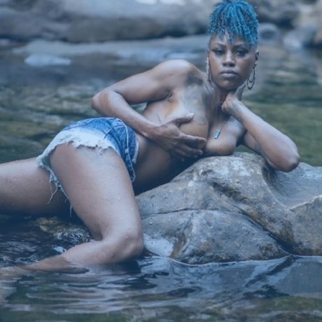 Cali Saffyer pornstar adult pics