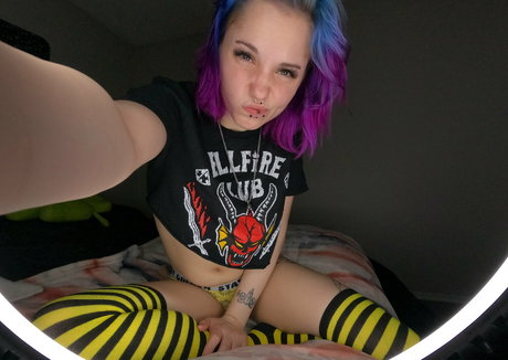 koalakittyyy model nude photo