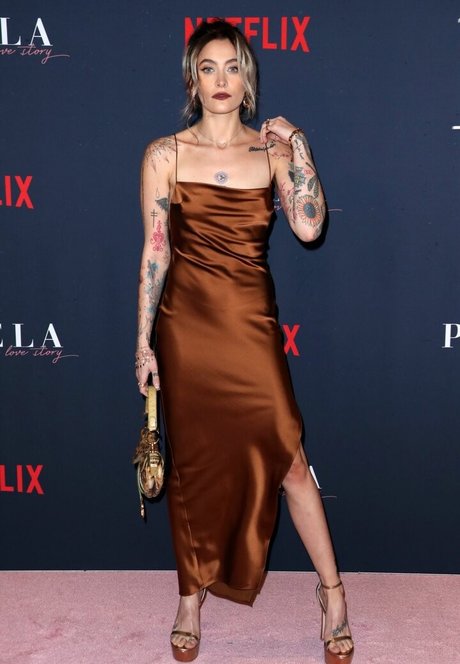 naked yoga onlyfans adult archive