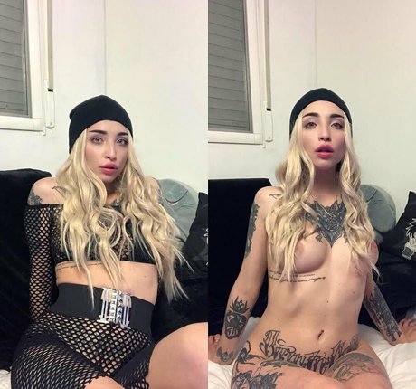 sgspain erotic model img