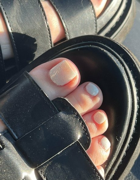 huge fake tits onlyfans sexy xxx gallery