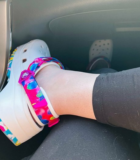 dezzydoefree pornstar erotic images