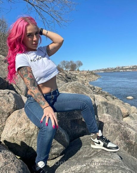 layrose1 porn star photo