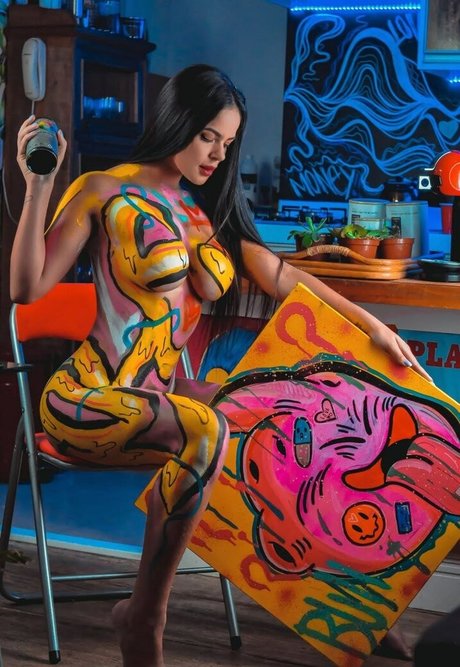 Kethellen Soares star top picture