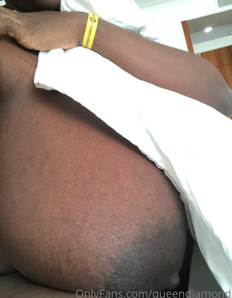 queendiamond nude star gallery
