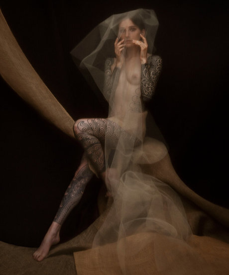 Noemie Doragon model xxx galleries