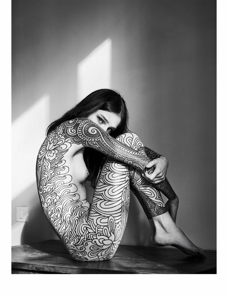 Noemie Doragon beautiful star photo