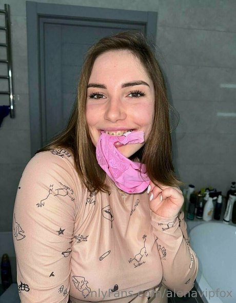 alenavipfox pornstar sexy gallery